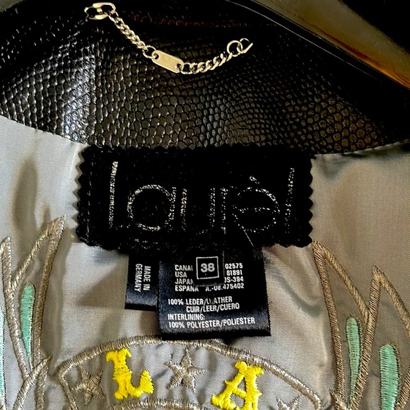 Laurel by Escada Pebbled Belted Black Leather Jacket, US6/8 - Picture 8 of 11